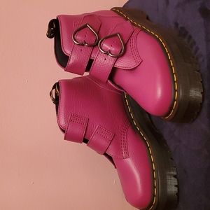 Devon Heart Leather Platform Doc Marten Boots Fuchsia Pink | RARE, UNWORN